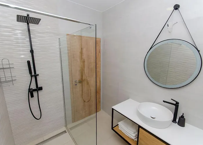 Koras 아파트 Pupnat