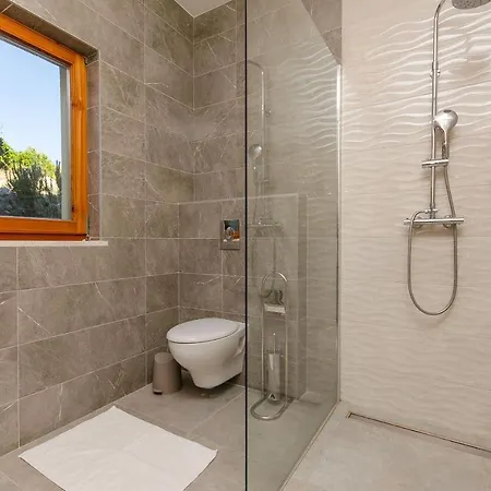 Apartment Koras Pupnat